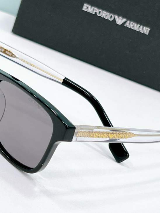 Picture of Armani Sunglasses _SKUfw70043360fw